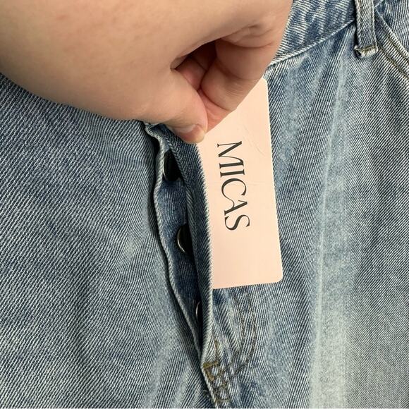 Micas Light Wash 90’s Inspired High rise Asymmetric Fly Straight Jeans XXL NWT - Picture 4 of 11